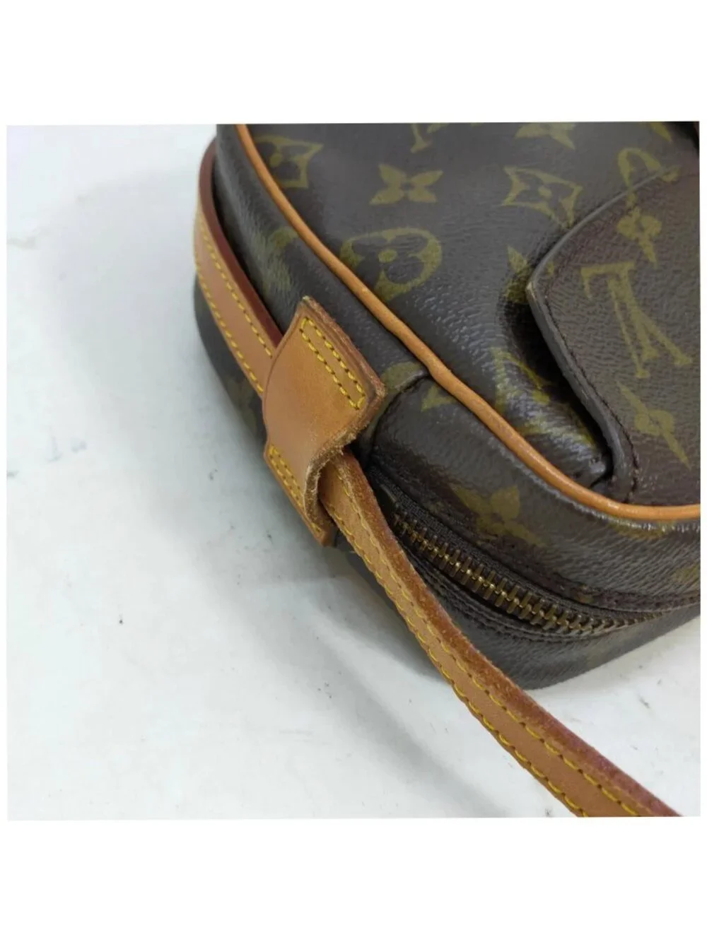 Authentic Louis Vuitton Jeune Fille MM Monogram Crossbody Bag